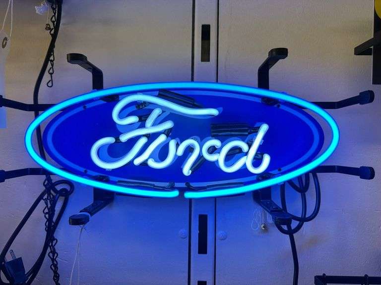 NEON "Ford" sign image