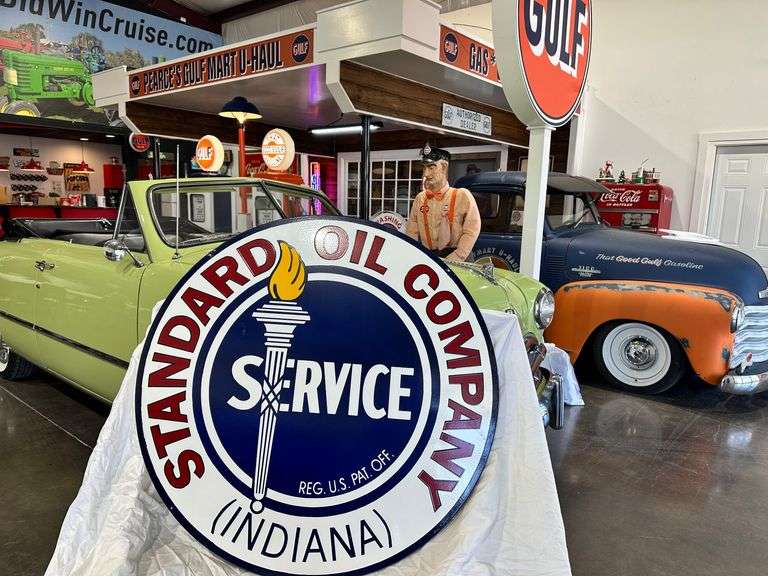 Porcelain steel "Standard Oil" sign, 42", double sided, 41lbs image