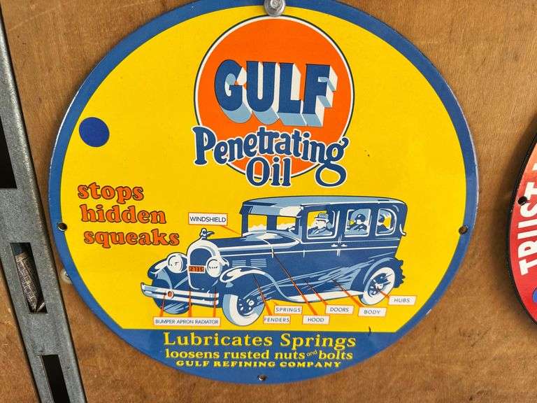 Porcelain steel "GULF" sign, 12" image