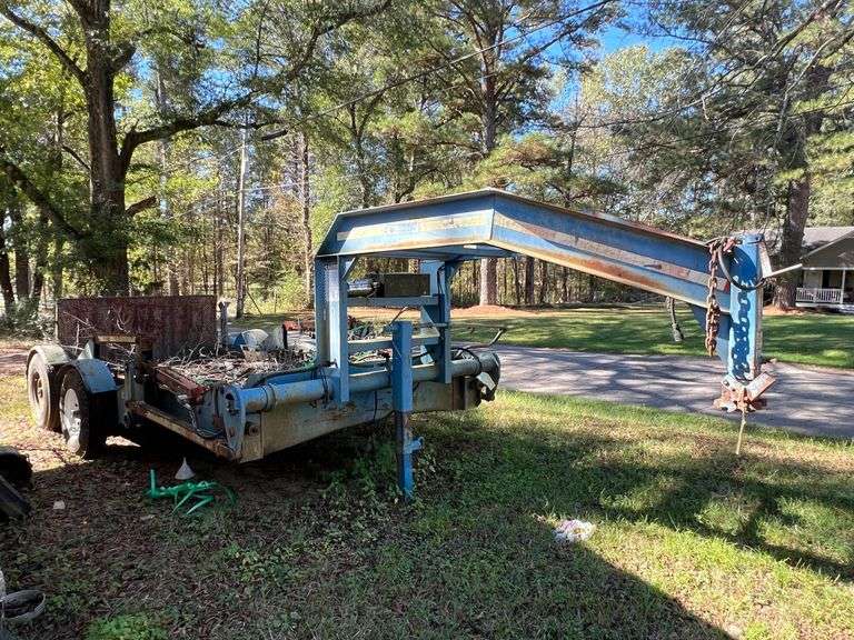 1999 Lift Time Gooseneck Tandem Axle Trailer with Liftgate image