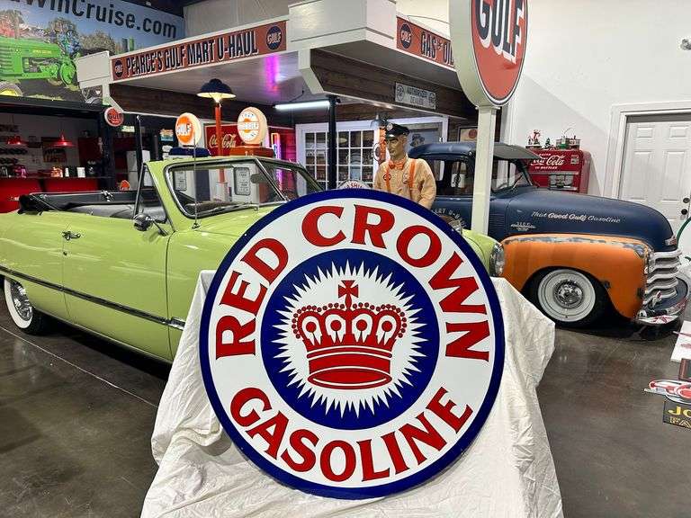 Porcelain steel "Red Crown Gas" sign, double sided, 41lbs image