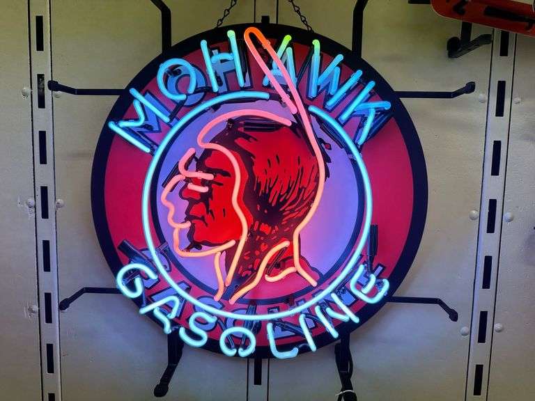 NEON "Mohawk Gas" sign, 24" image