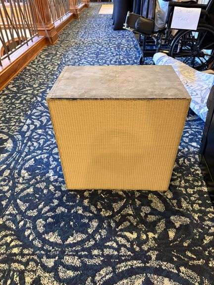 Speaker image