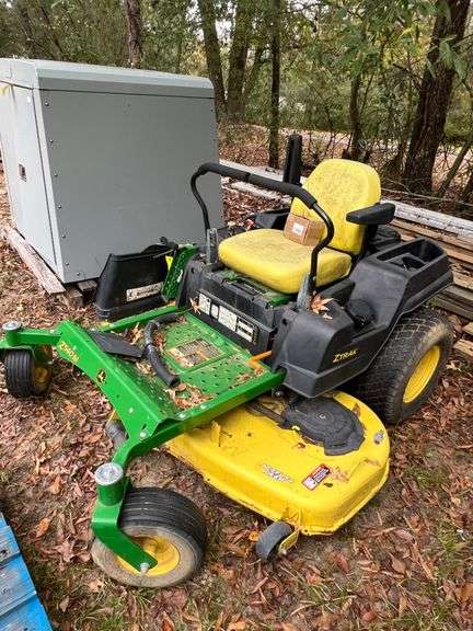 John Deere Z540M ZTrak Zero Turn Mower image