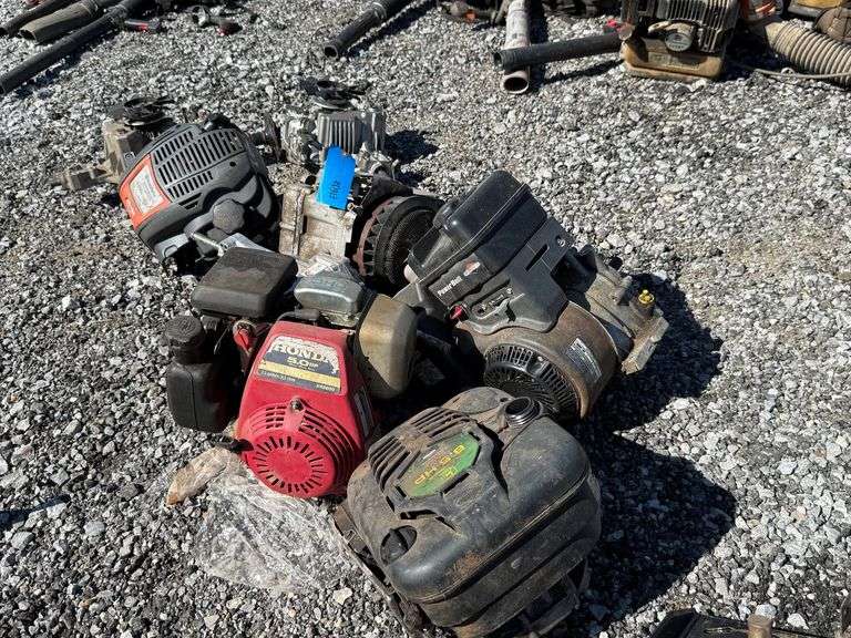 Lot - Motors - For Parts image