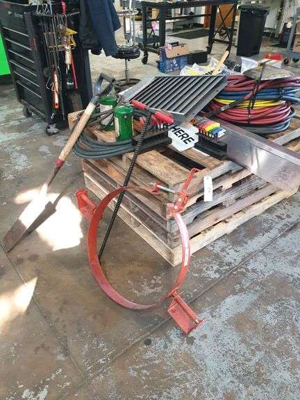 Pallet Lot:  55-gal Barrel attachment for forklift, air hoses, shovel, torque bits, work order hanging tray, misc. image