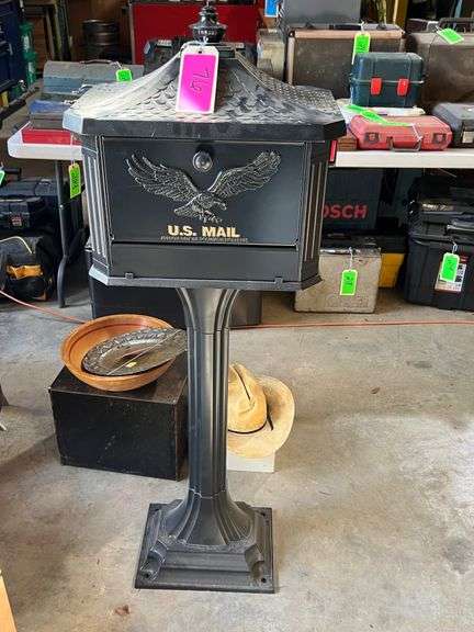 Solar Group U.S. Mail Pedestal Mailbox image