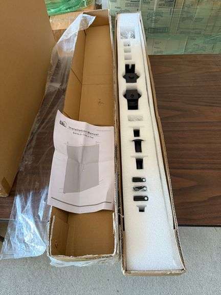 Cal Home Bi-Fold Barn Door with Sliding Hardware Kit image