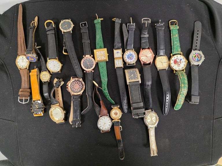 Lot - (20) Watches image