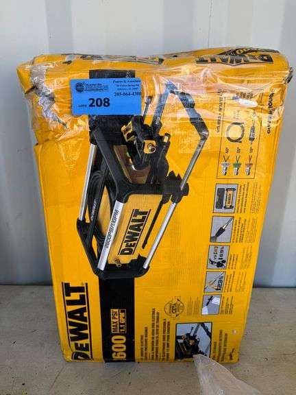 Dewalt 2600PSI Pressure Washer image