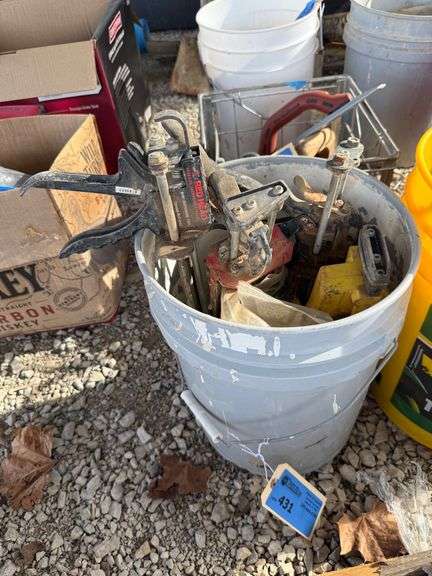 Lot - Dispensing Tools image