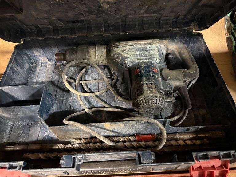 Bosch Hammer Drill image