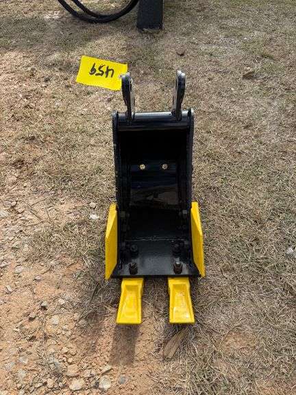 2025 Youert Unused Mini-Excavator Bucket image