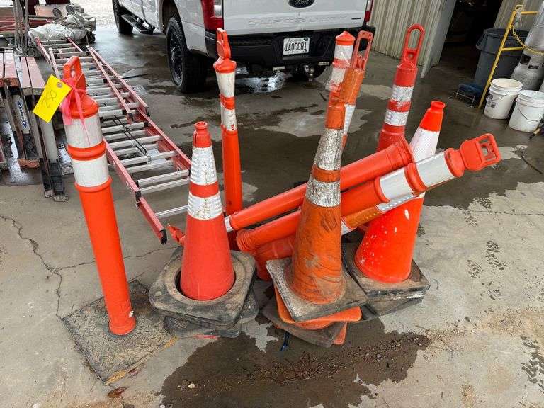 Lot - Safety Cones image