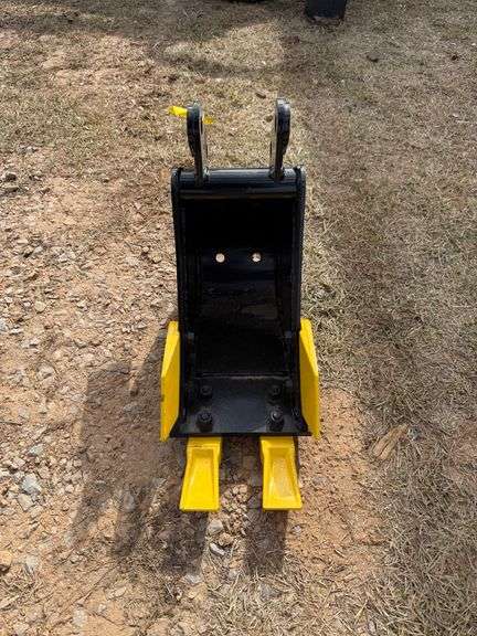 2025 Youert Unused Mini-Excavator Bucket image