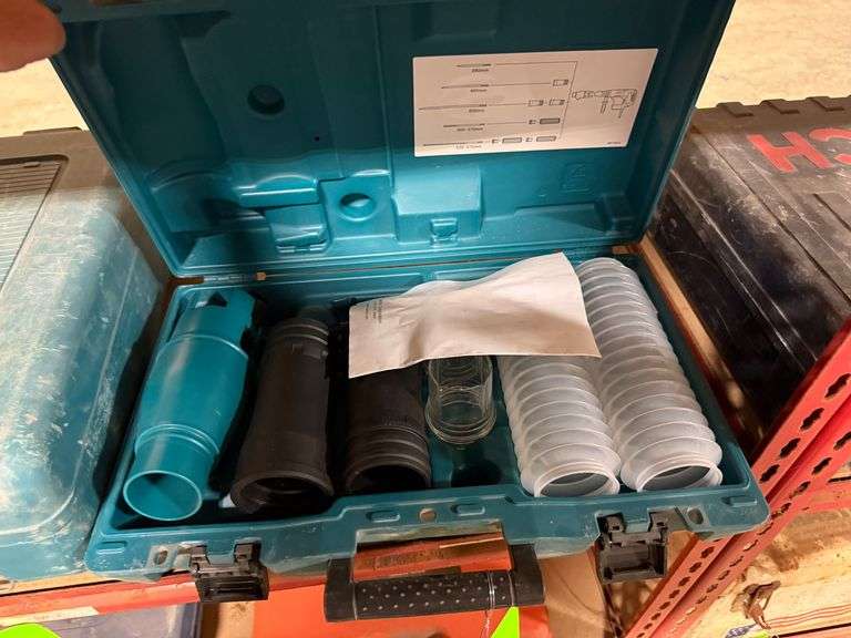 Makita Dust Extractor Attachment image