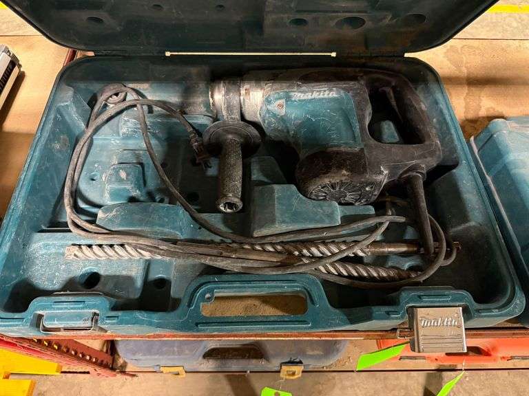 Makita Hammer Drill image