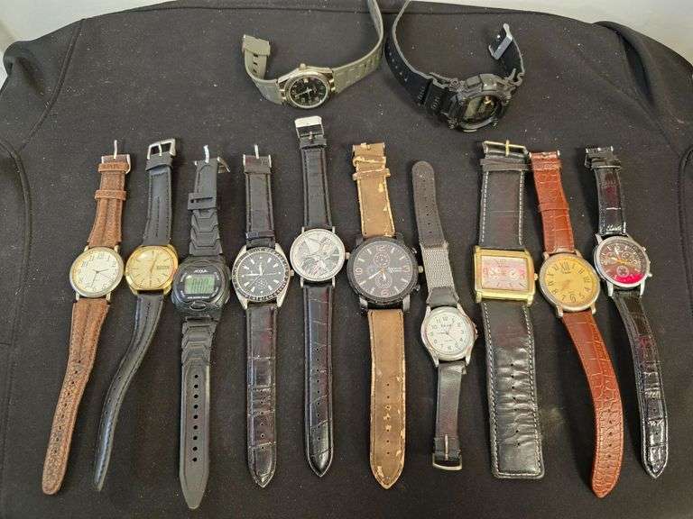 Lot - (12) Watches image