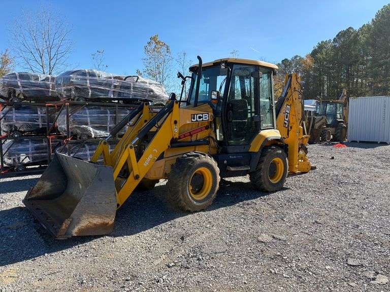 2016 JCB 3CX Backhoe image