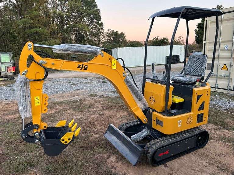 2025 ZJG Unused ZJ-12 Mini-Excavator image