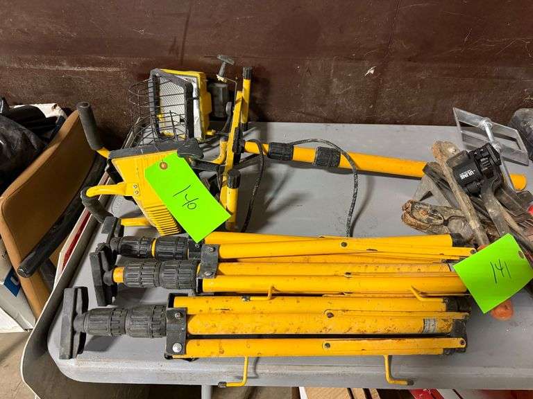 Lot - Work Lights image