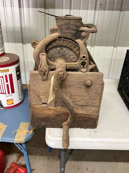 Antique Corn Sheller image