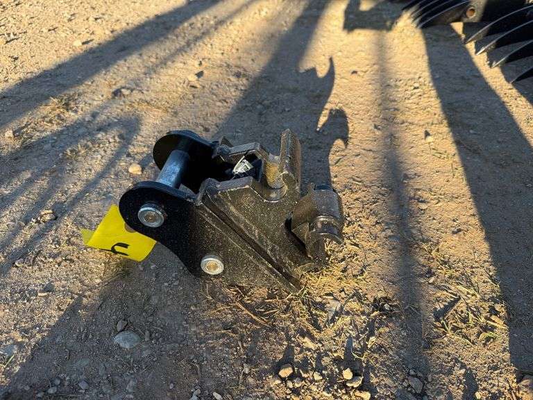 2025 Youert Unused Mini-Excavator Quick Attach image