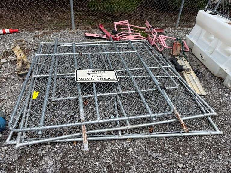 Chain Link Barrier Fence image