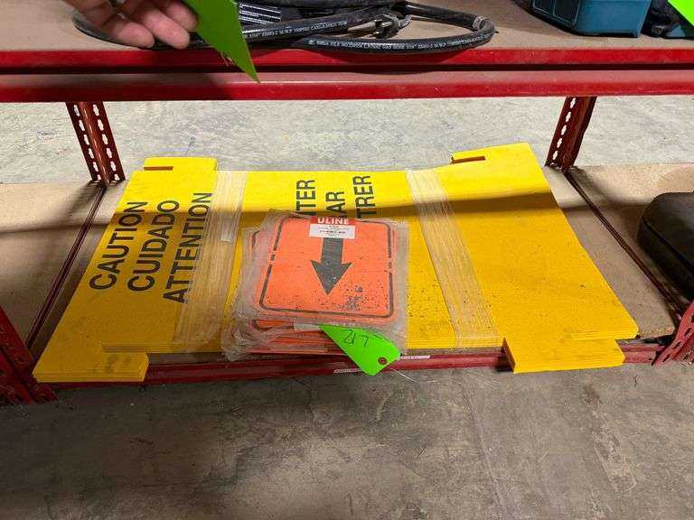 Lot - Road Signs image