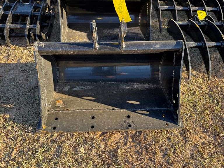 2025 Youert Unused Mini-Excavator Bucket image