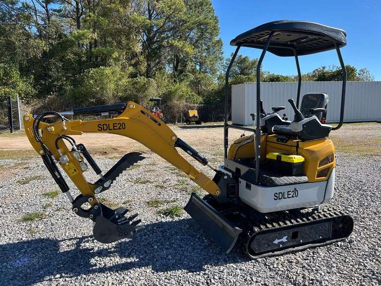 2025 SD Lanch Unused SDLE20 Yanmar Diesel Mini Excavator image