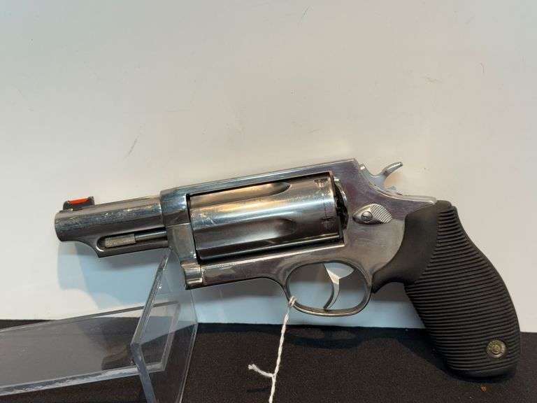Taurus "The Judge" 45 Colt/410Ga Revolver image