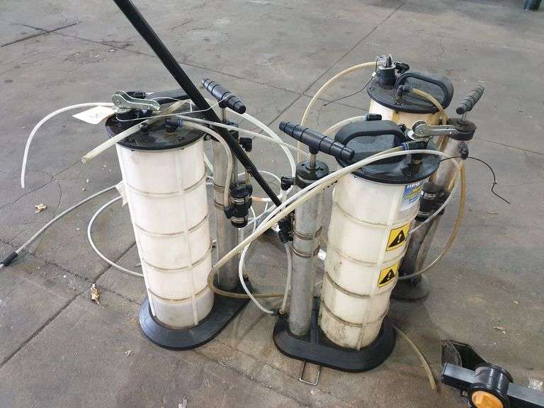 (3) Mityvacs with roll around pickup magnet image