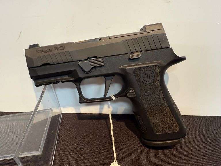 Sig Sauer P320 9mm Pistol image