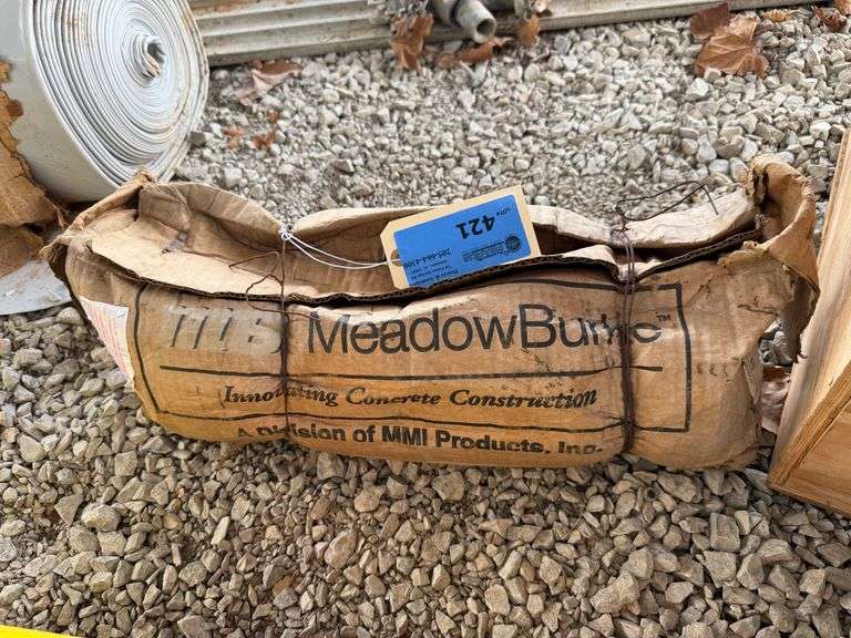 Meadow Burke ST1 Snaptie image