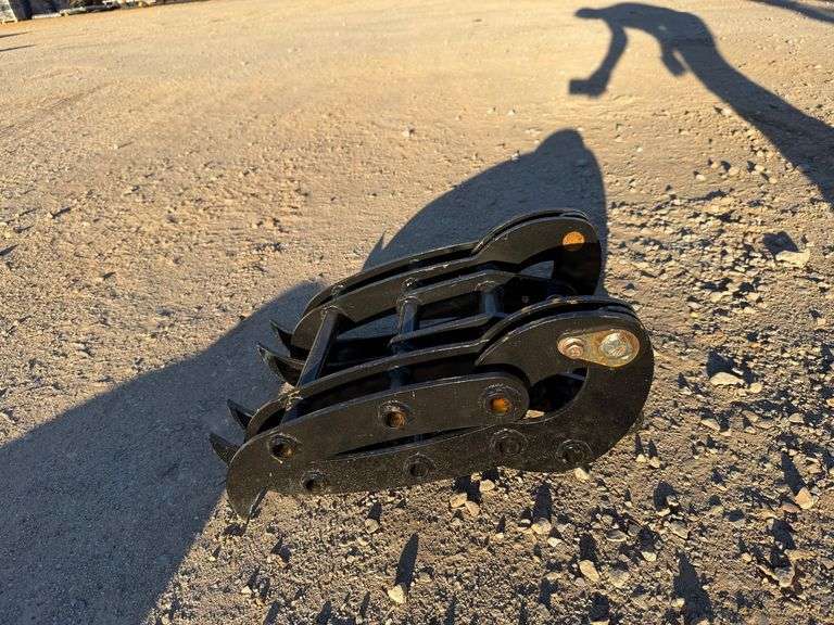 2025 Youert Unused Mini-Excavator Grabber Attachment image