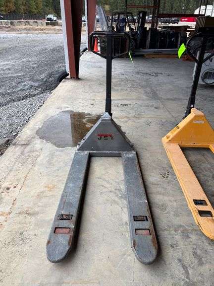 Jet PTW Series 6600lb Pallet Jacks image