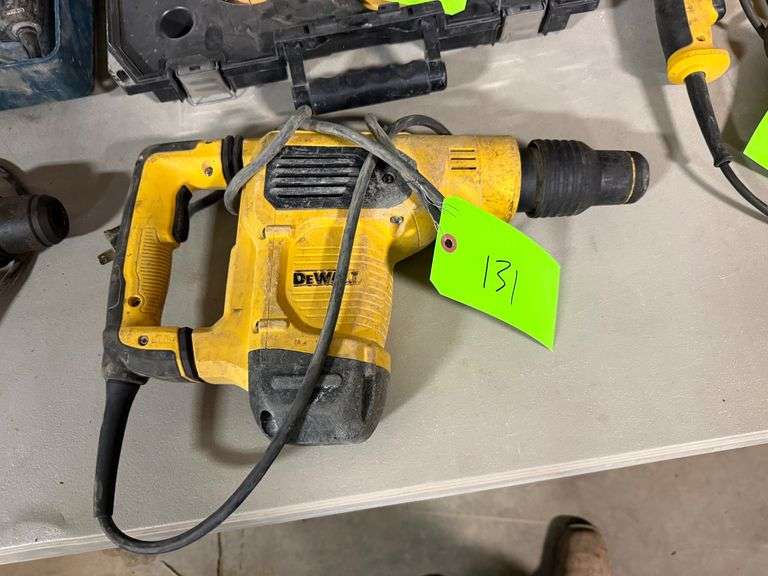 DeWalt D25481 SDS Max Rotary Hammer image