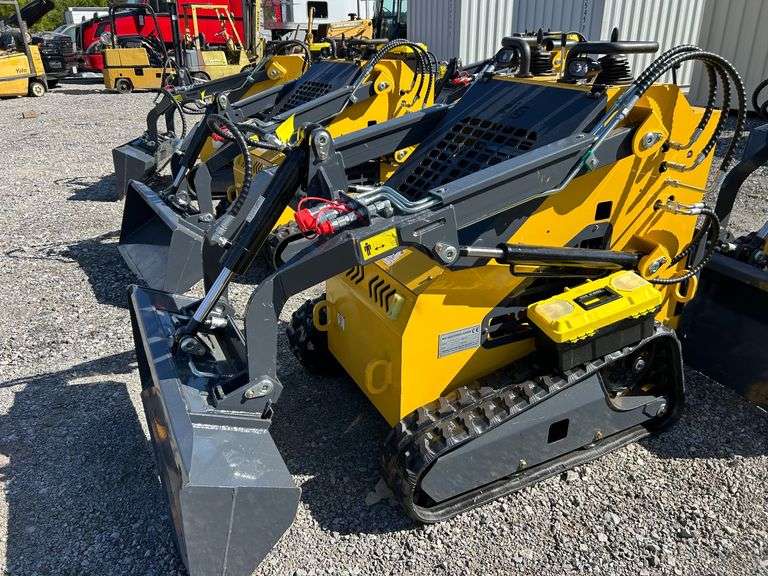 2025 ZJG Unused ZJ-380 Mini-Track Loader image