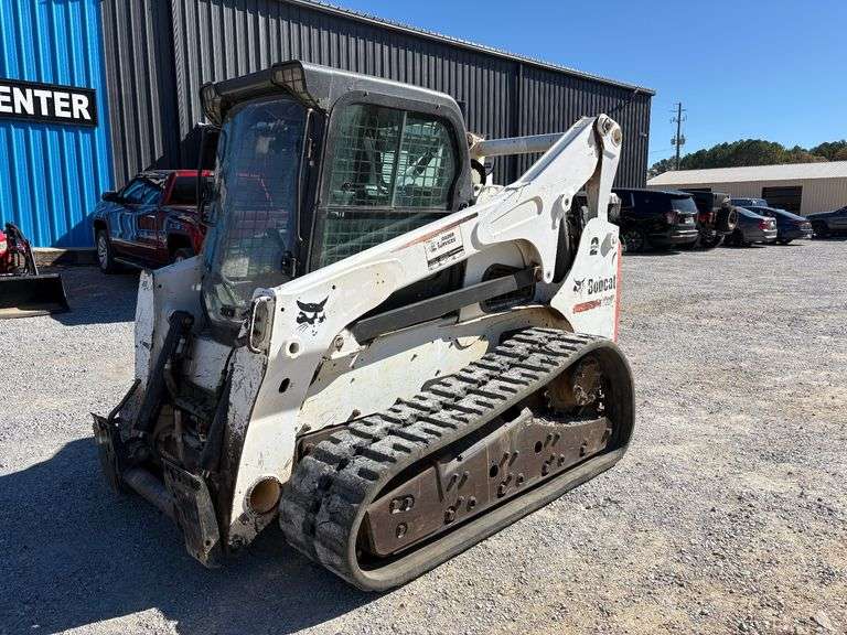 2014 Bobcat T870 Skidsteer image