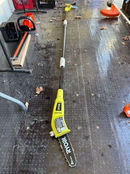 Ryobi 8in Electric Pole Saw image