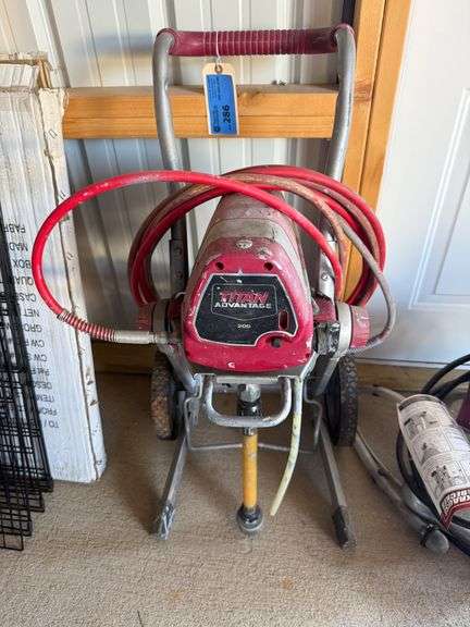 Titan Advantage 200 Sprayer image