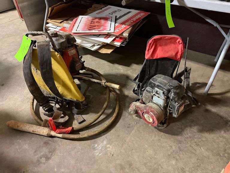 Backpack Motorized Concrete Vibrators image