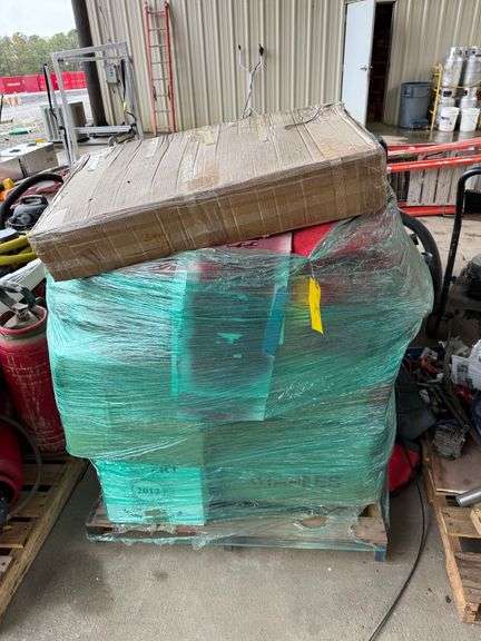 Pallet - Mesh Windscreen image