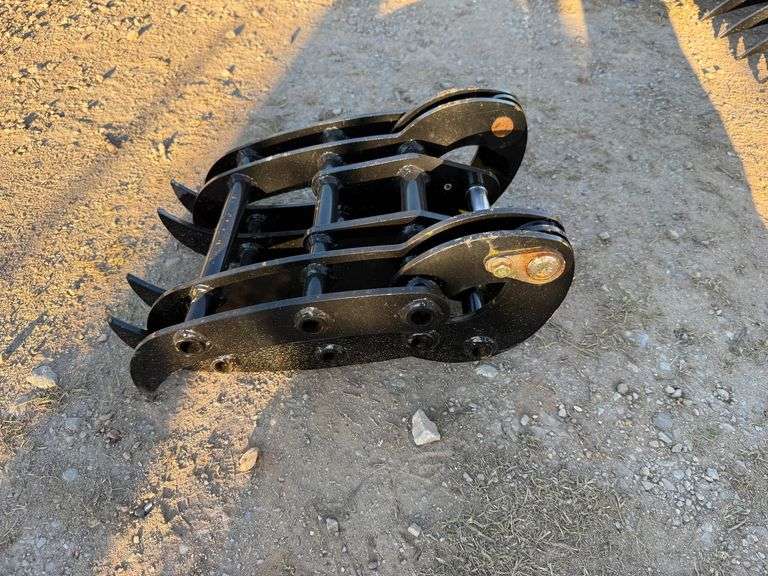 2025 Youert Unused Mini-Excavator Grabber Attachment image