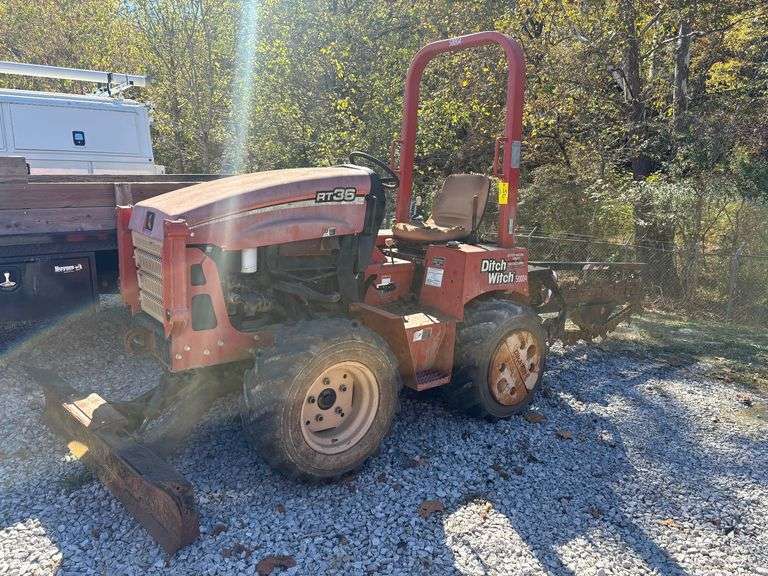 2007 Ditch Witch RT36 image