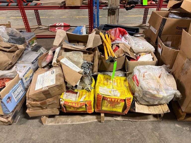 Pallet - Nails, Bolts, Construction Supplies image