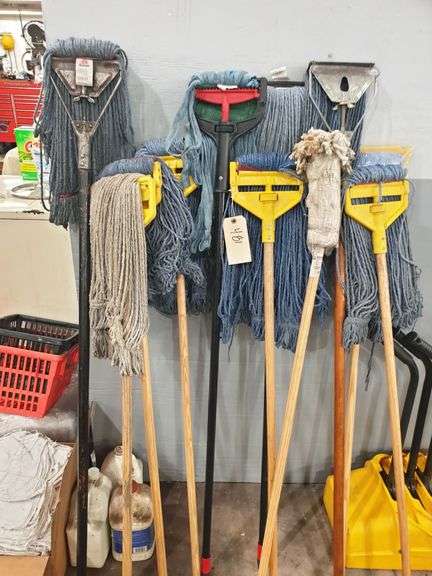 Lot of Mops image