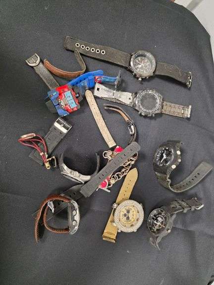 Lot - Assorted Watches image