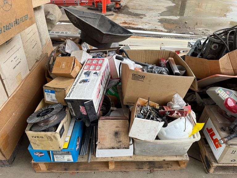 Pallet - Parts, Bolts, Accessories image